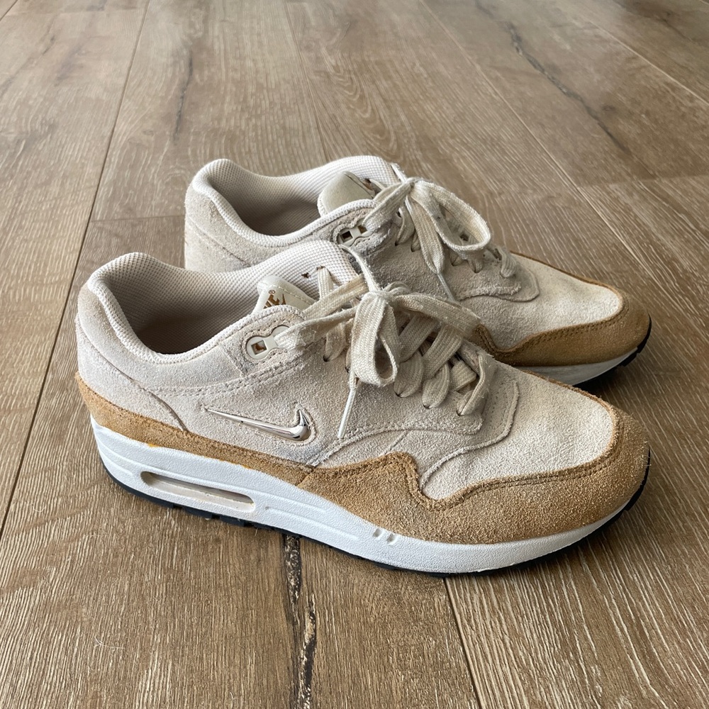 Nike Air Max 1 Premium SC